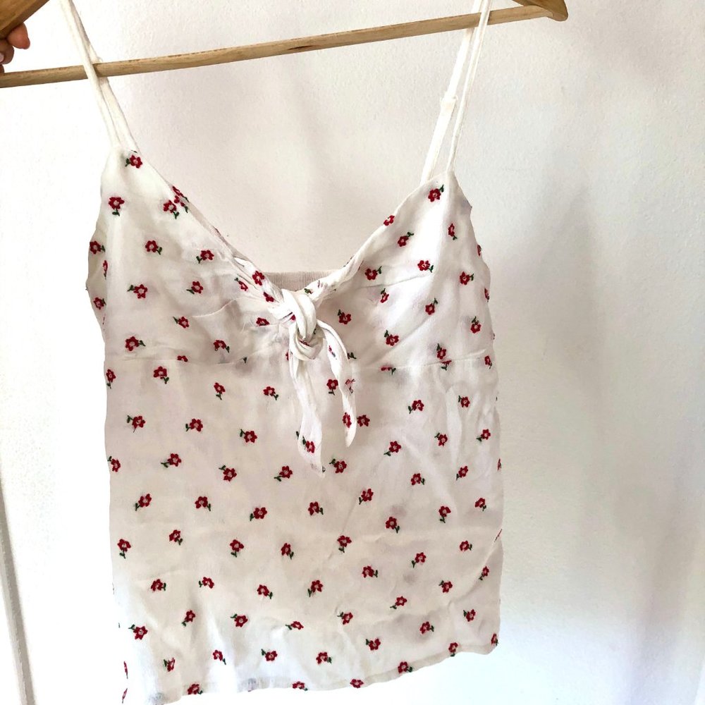 Brandy Melville Floral Sasha Tank